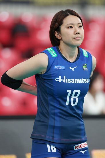 Mana Toe — 戸江真奈